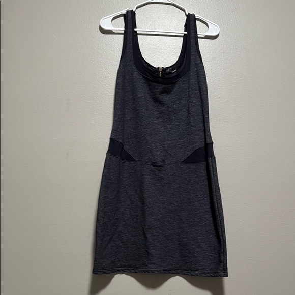 Monrow Black Sleeveless Dress - Picture 1 of 4
